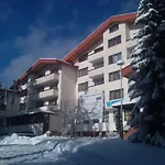 Hotel Elina 3*