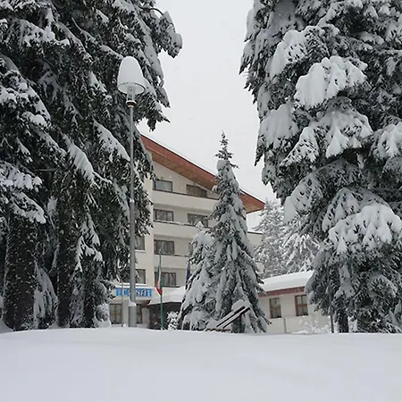 Elina Hotel