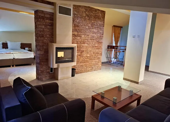 Elina Hotel Pamporowo