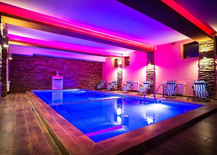 Hotel Elina Pamporowo